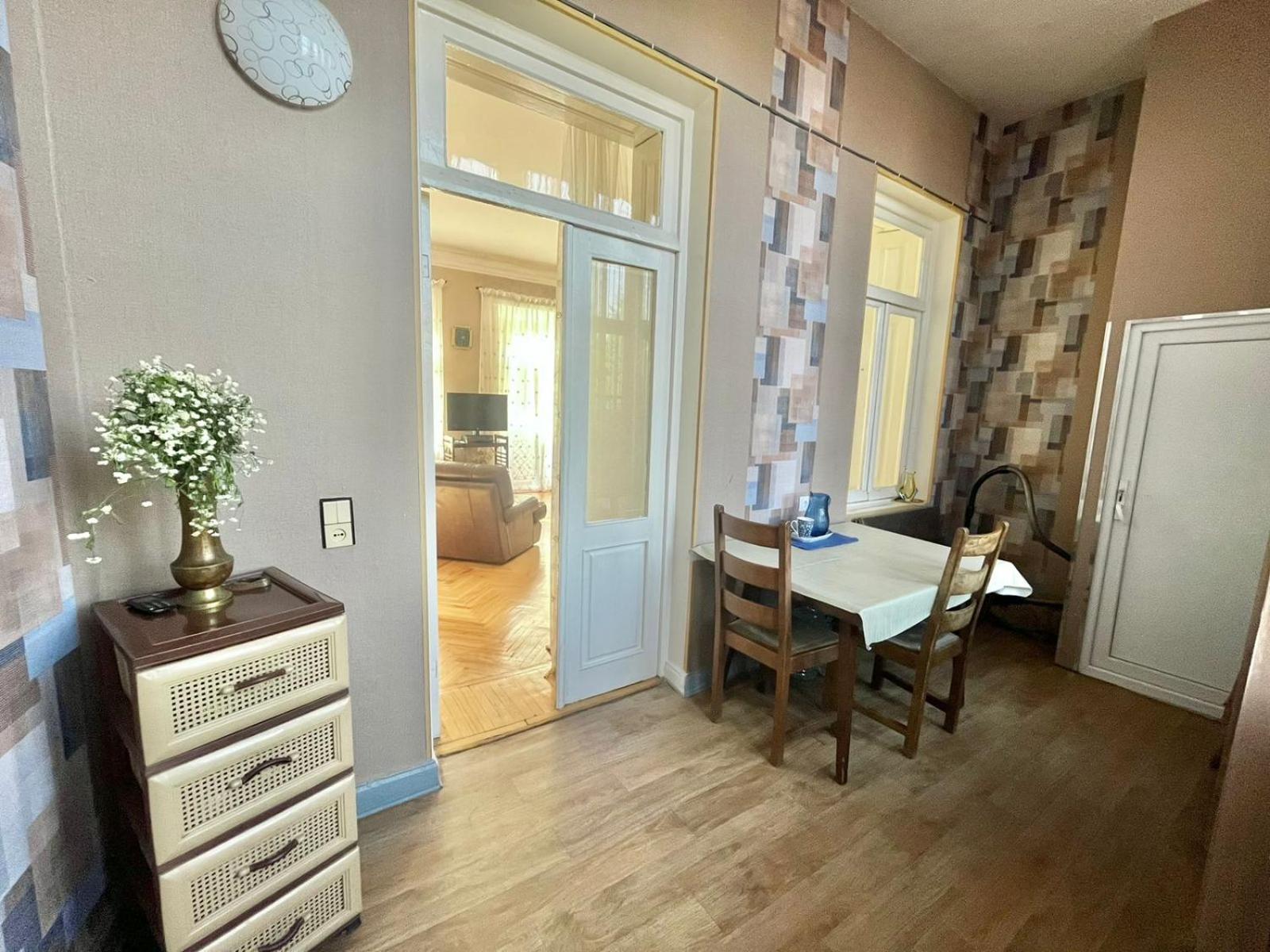 Apartment Down Town Group Тбилиси Екстериор снимка